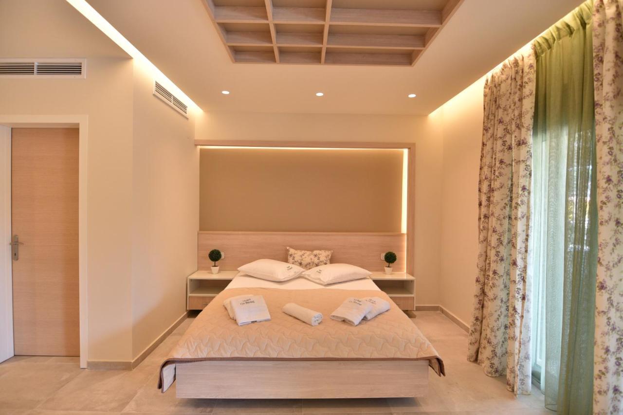 On Board Luxury Studios Sarti Exterior foto